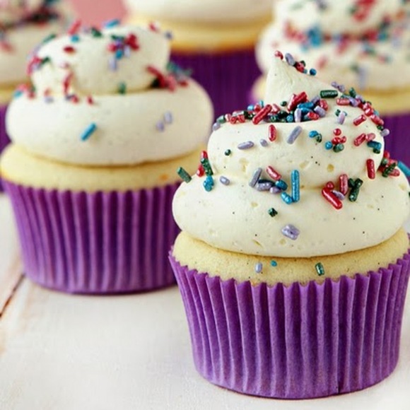 Meet your Posher, Jade - Picture 1 of 1